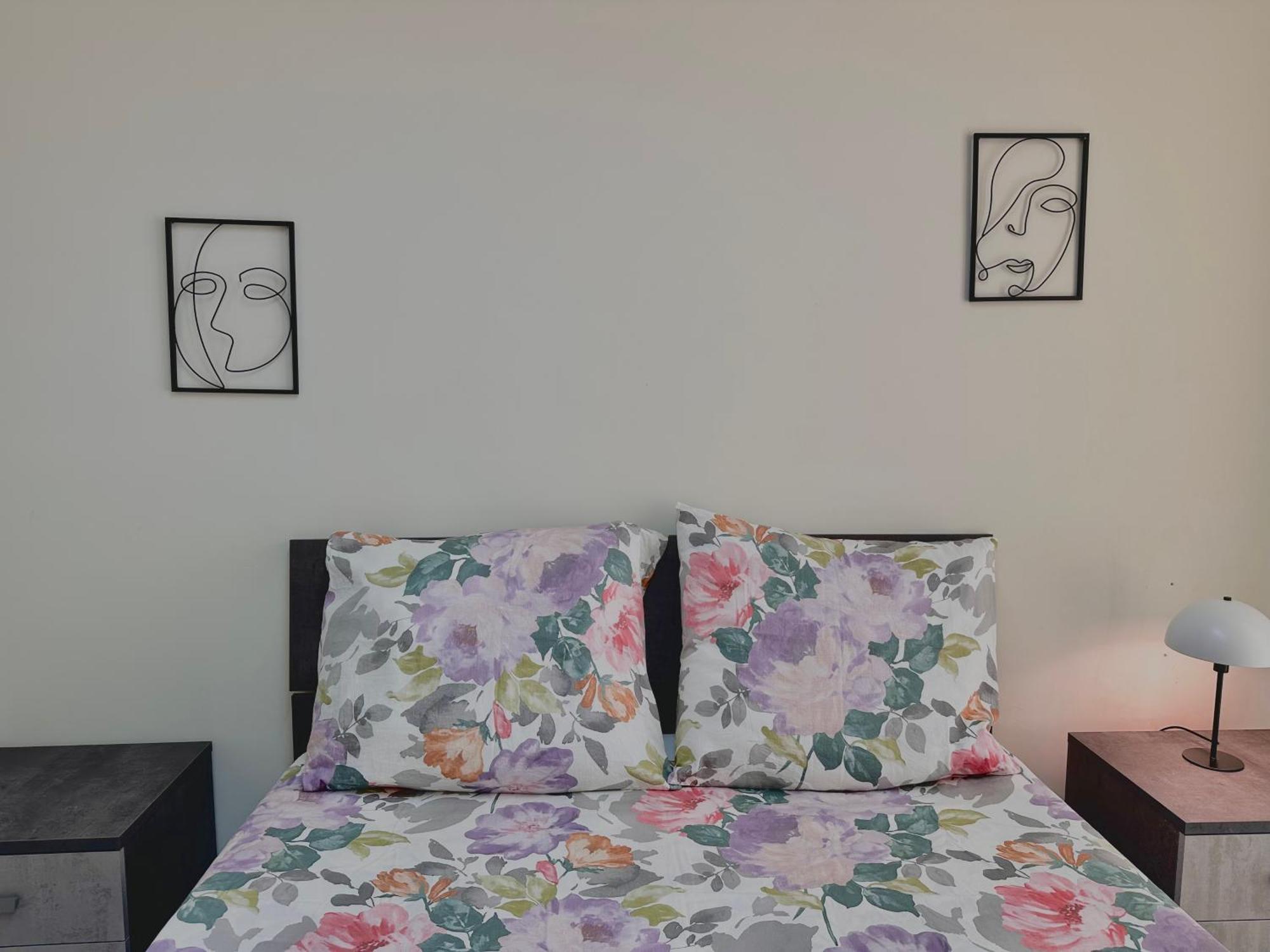K House Apartment Bari Bagian luar foto